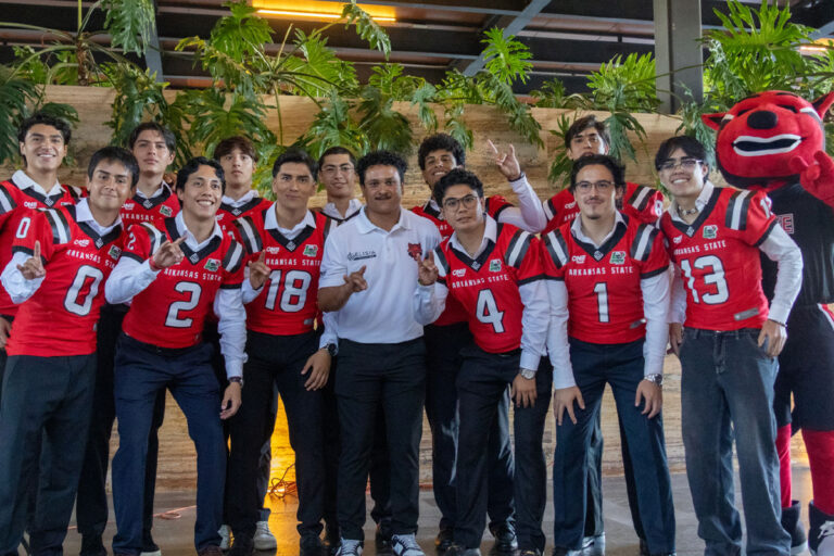 Red Wolves